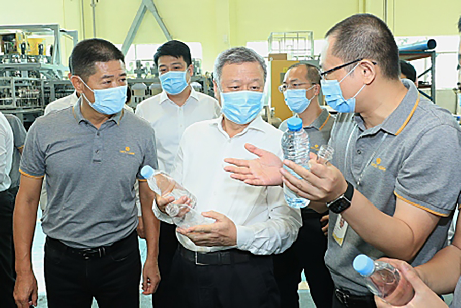 中國聯通董事長王曉初一行蒞臨達意隆參觀調研